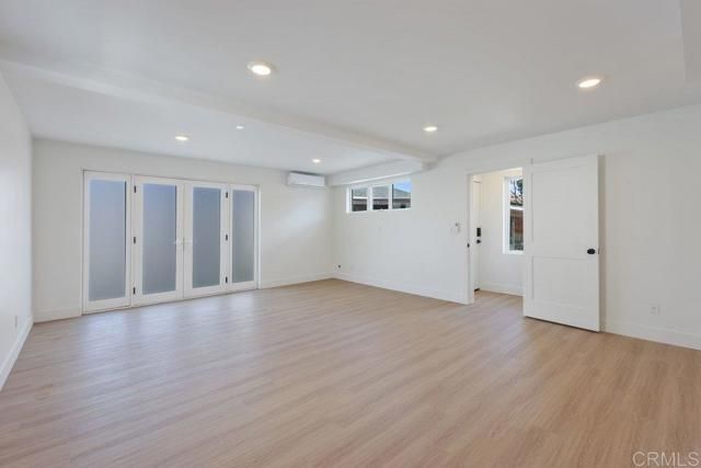 3839 Baker St, San Diego, CA 92117