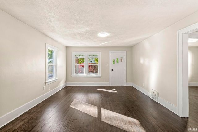 314 Harrison Street, Mishawaka, IN 46544