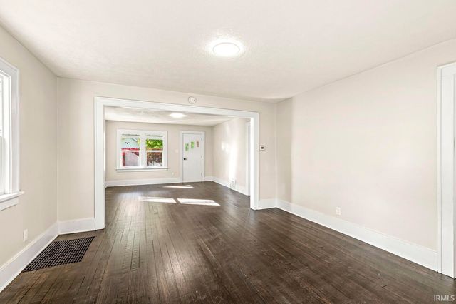 314 Harrison Street, Mishawaka, IN 46544