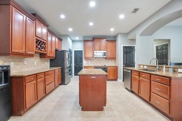 2551 WYNDAM BAY PLACE, Apopka, FL 32703