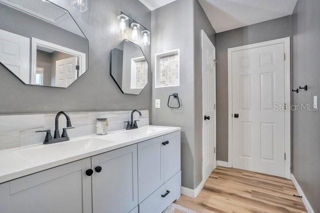 2551 WYNDAM BAY PLACE, Apopka, FL 32703