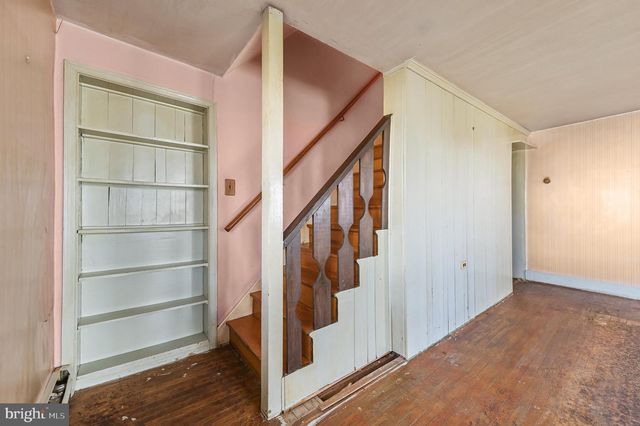 302 GARTH RD, Oreland, PA 19075