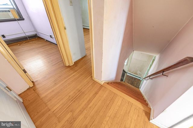 302 GARTH RD, Oreland, PA 19075