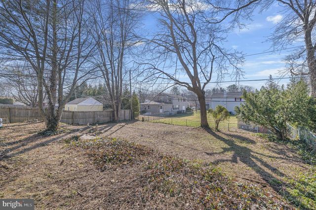 302 GARTH RD, Oreland, PA 19075