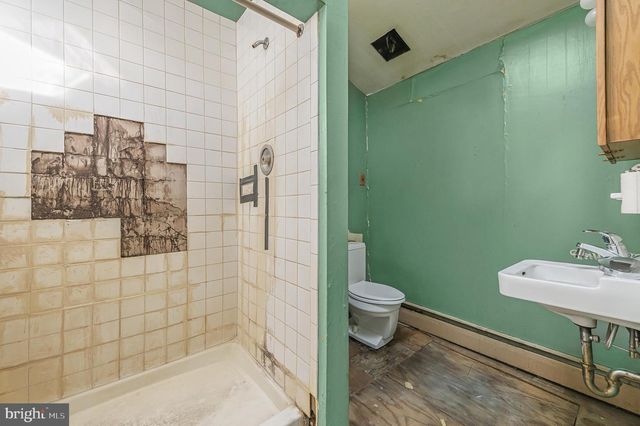 302 GARTH RD, Oreland, PA 19075