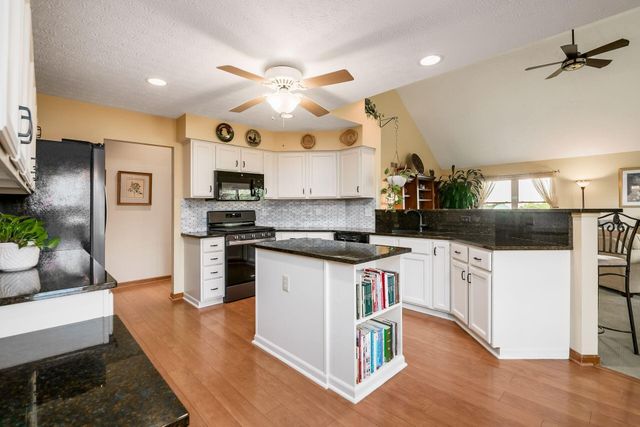 2383 Birch Bark Trail, Grove City, OH 43123