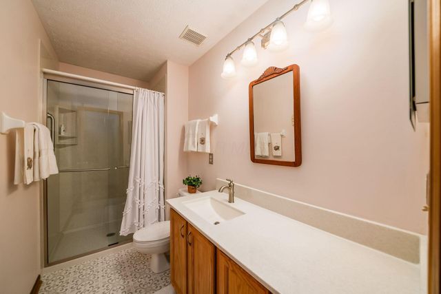 2383 Birch Bark Trail, Grove City, OH 43123