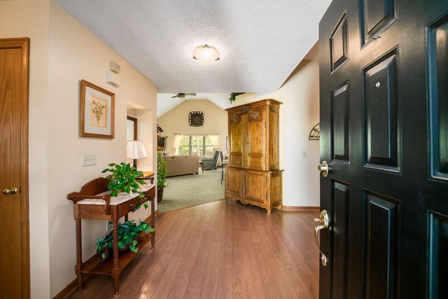 2383 Birch Bark Trail, Grove City, OH 43123