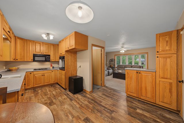 212 Garden Road, Ames, IA 50010