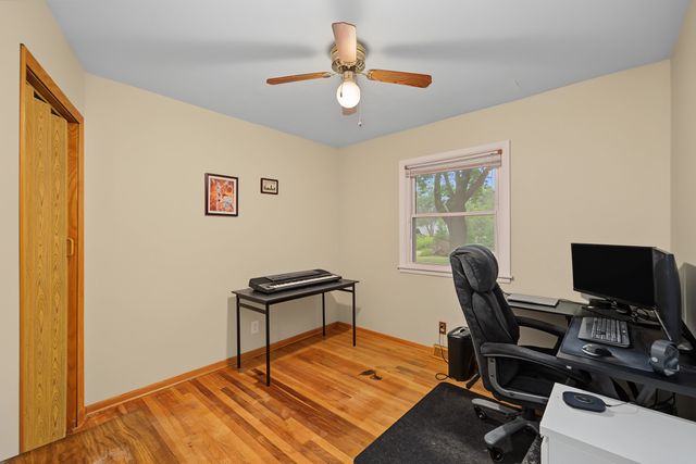 212 Garden Road, Ames, IA 50010