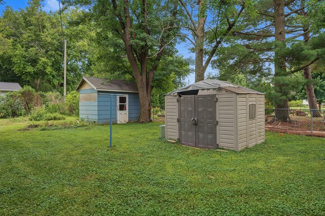 212 Garden Road, Ames, IA 50010