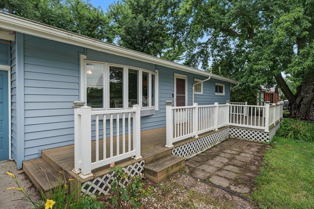 212 Garden Road, Ames, IA 50010