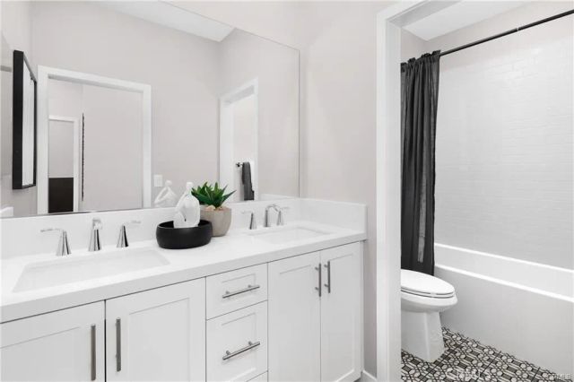 242 Solaro Court, Walnut, CA 91789