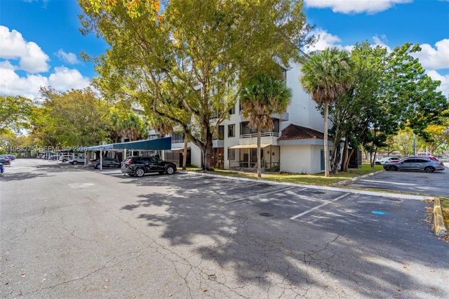 8305 SW 152nd Ave A-107, Miami, FL 33193