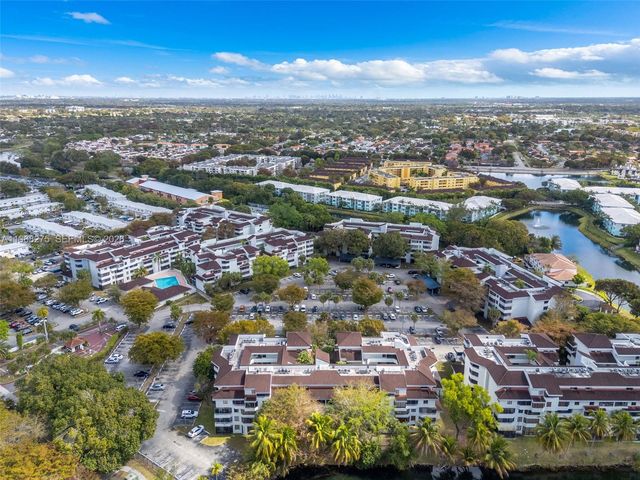 8305 SW 152nd Ave A-107, Miami, FL 33193