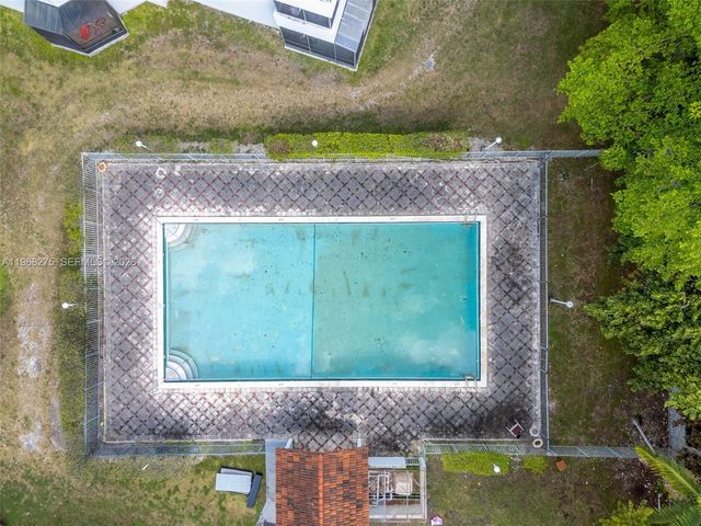 8305 SW 152nd Ave A-107, Miami, FL 33193