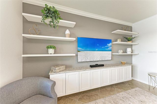 17006 VARDON TERRACE 206, Lakewood Ranch, FL 34211