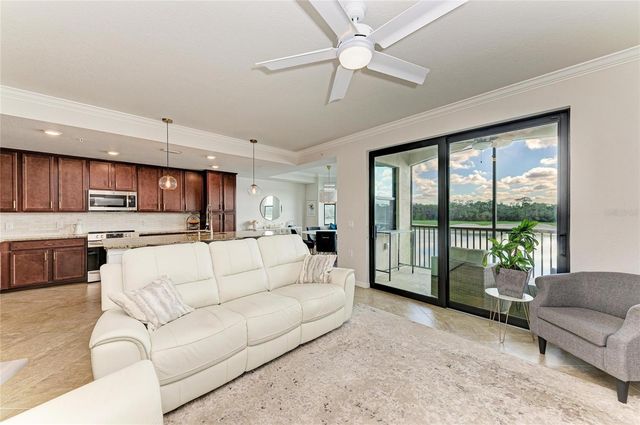 17006 VARDON TERRACE 206, Lakewood Ranch, FL 34211