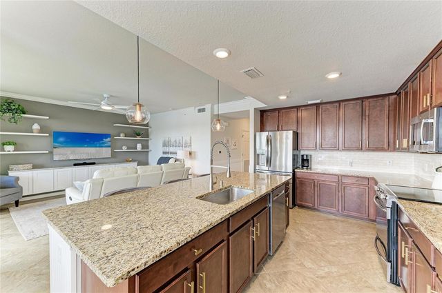 17006 VARDON TERRACE 206, Lakewood Ranch, FL 34211