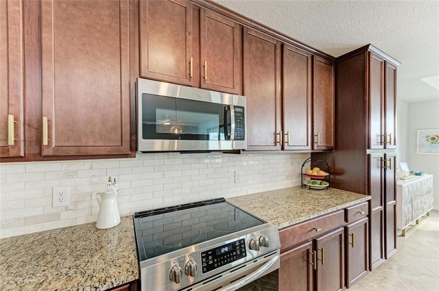 17006 VARDON TERRACE 206, Lakewood Ranch, FL 34211