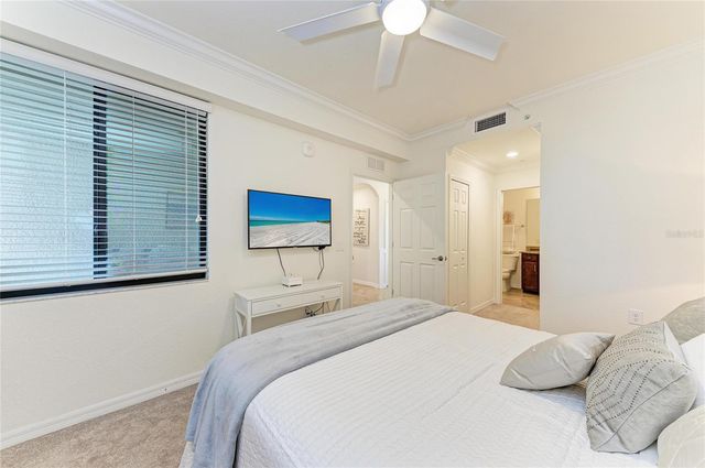 17006 VARDON TERRACE 206, Lakewood Ranch, FL 34211