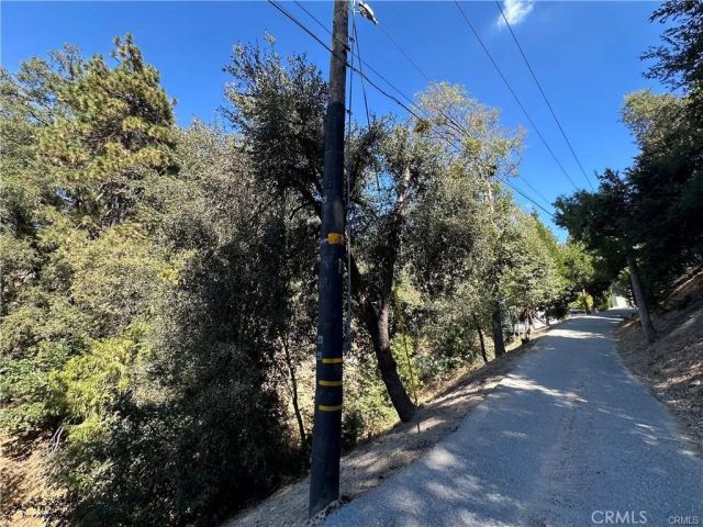 24960 Saxon, Crestline, CA 92325
