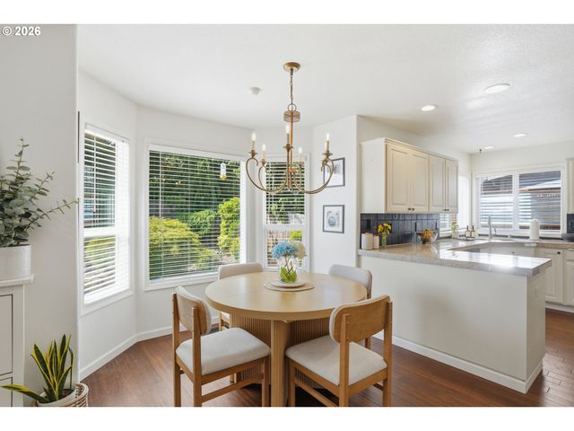 2511 Nw 116TH St, Vancouver, WA 98685
