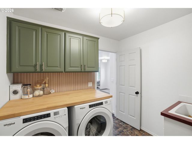 2511 Nw 116TH St, Vancouver, WA 98685