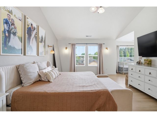 2511 Nw 116TH St, Vancouver, WA 98685