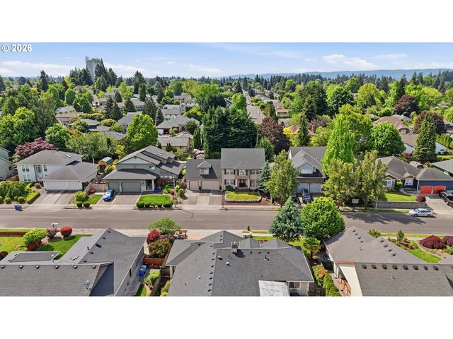 2511 Nw 116TH St, Vancouver, WA 98685