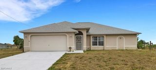 622 NE 12th ST, Cape Coral, FL 33909