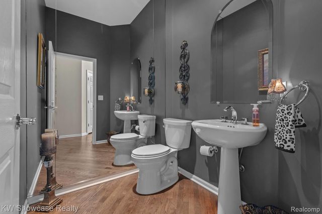 288 Prestwick Trail, Highland Charter Township, MI 48357