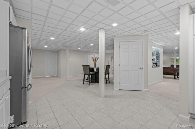 288 Prestwick Trail, Highland Charter Township, MI 48357