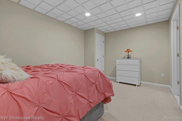 288 Prestwick Trail, Highland Charter Township, MI 48357