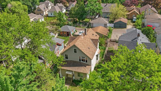 906 5th Street E, Saint Paul, MN 55106