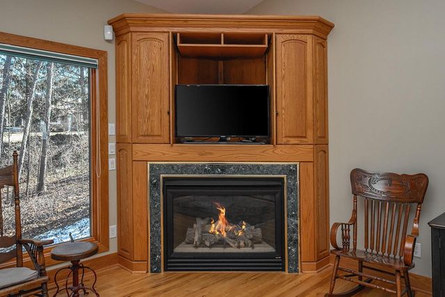 432 Stonewall COURT, Burlington, WI 53105