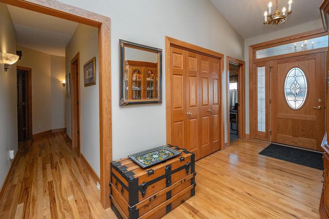 432 Stonewall COURT, Burlington, WI 53105