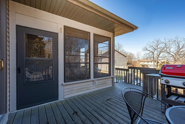 432 Stonewall COURT, Burlington, WI 53105