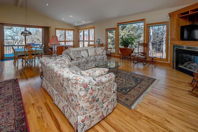 432 Stonewall COURT, Burlington, WI 53105