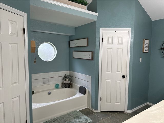 6226 Live Oak Trail, Abilene, TX 79606
