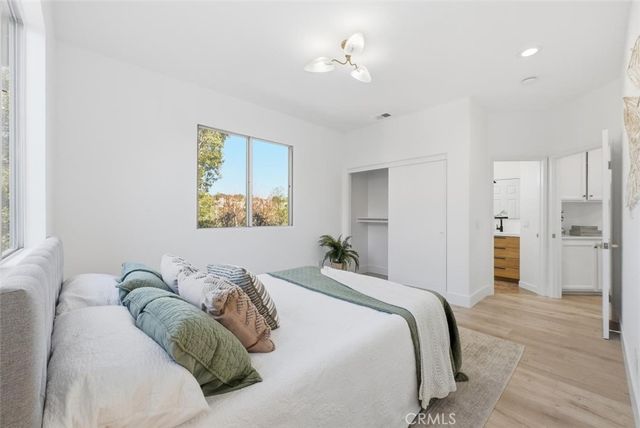 29 Hulsea, Aliso Viejo, CA 92656