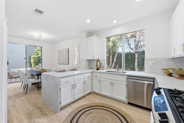 29 Hulsea, Aliso Viejo, CA 92656