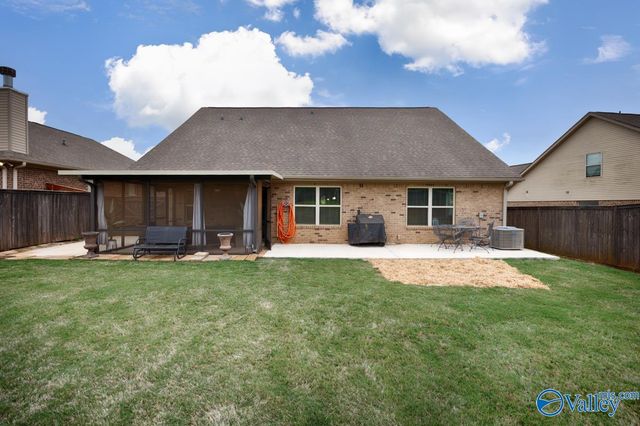 114 White Rock Drive, Harvest, AL 35749