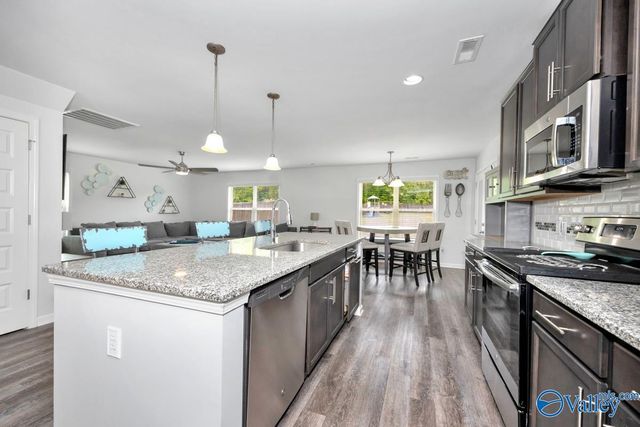 114 White Rock Drive, Harvest, AL 35749