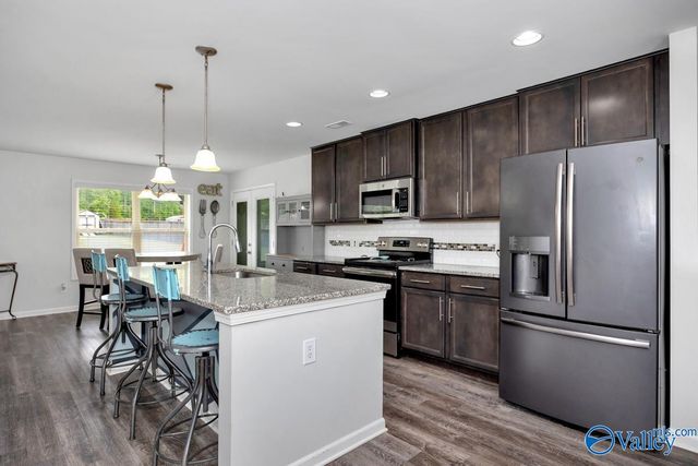 114 White Rock Drive, Harvest, AL 35749