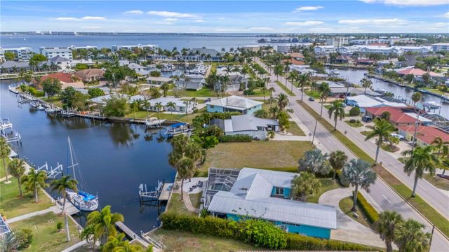 1960 W MARION AVENUE, Punta Gorda, FL 33950