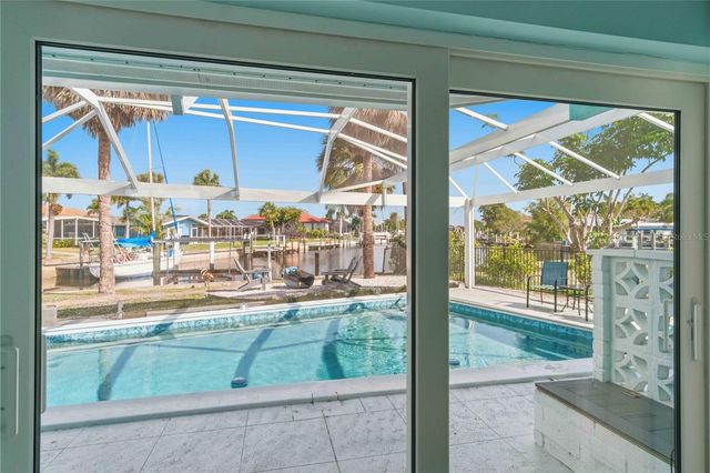 1960 W MARION AVENUE, Punta Gorda, FL 33950