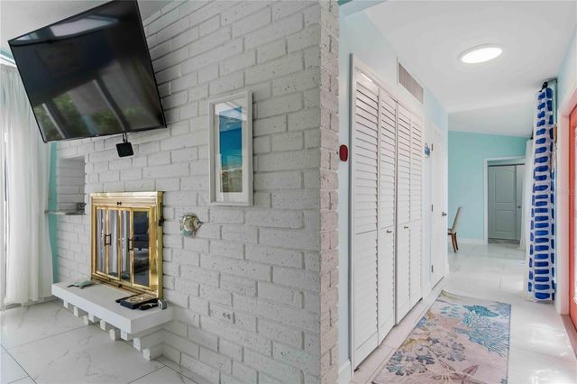 1960 W MARION AVENUE, Punta Gorda, FL 33950