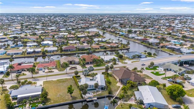 1960 W MARION AVENUE, Punta Gorda, FL 33950