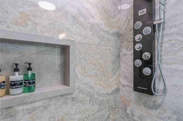 1960 W MARION AVENUE, Punta Gorda, FL 33950